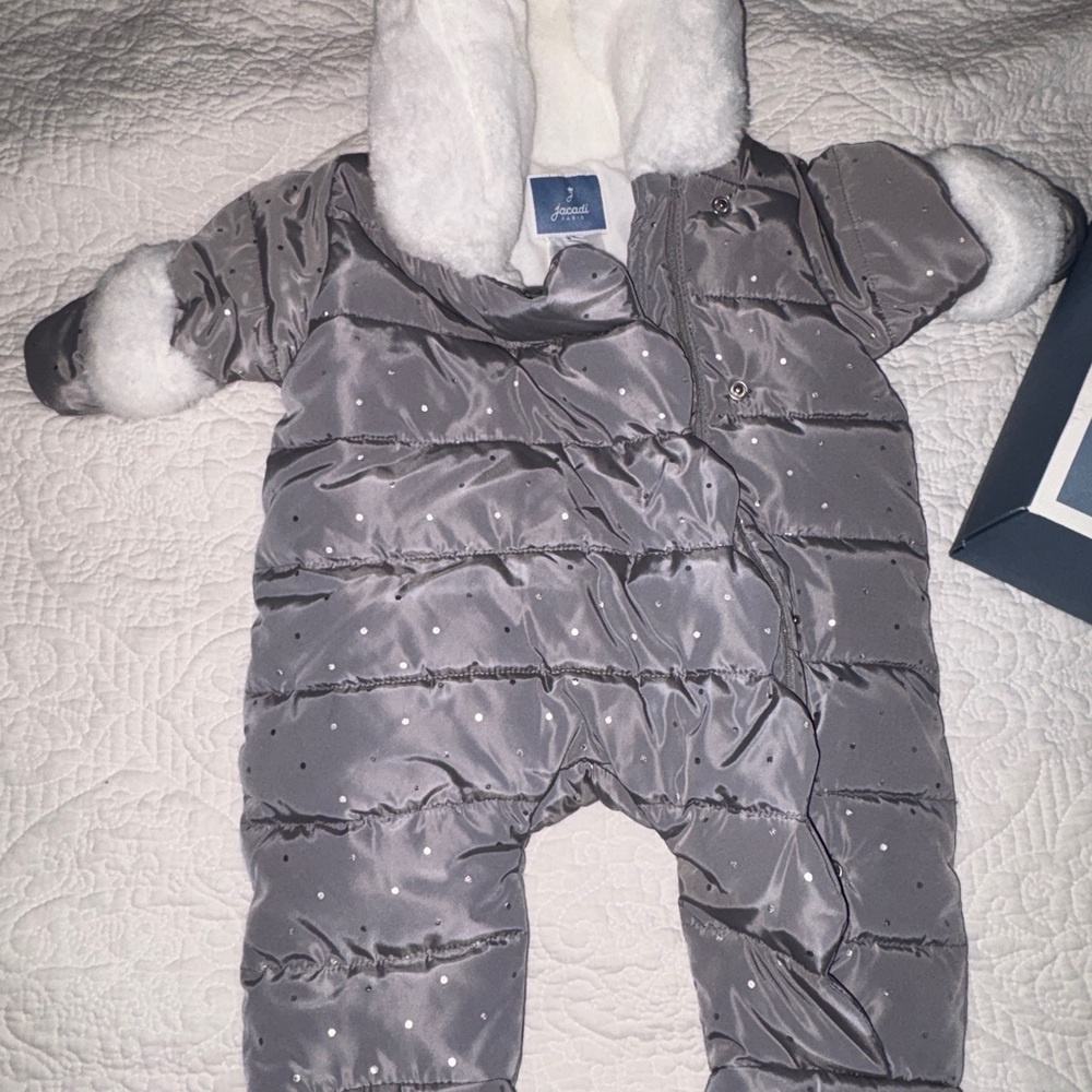 Brand new, Jacadi Gray and Baby Snowsuit with White fur Lining size 3M.